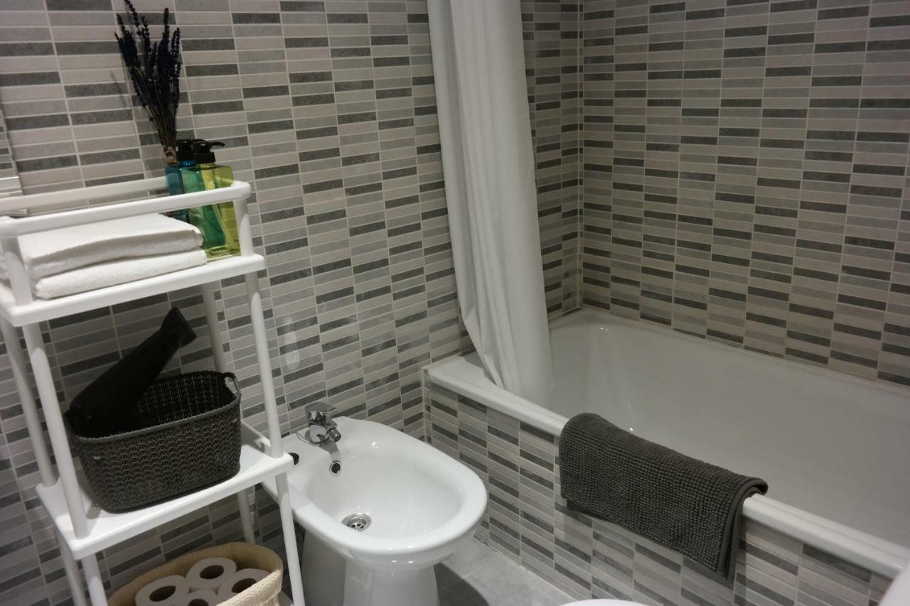 Penthouse Apartment & Pool Malaga Center ภายนอก รูปภาพ